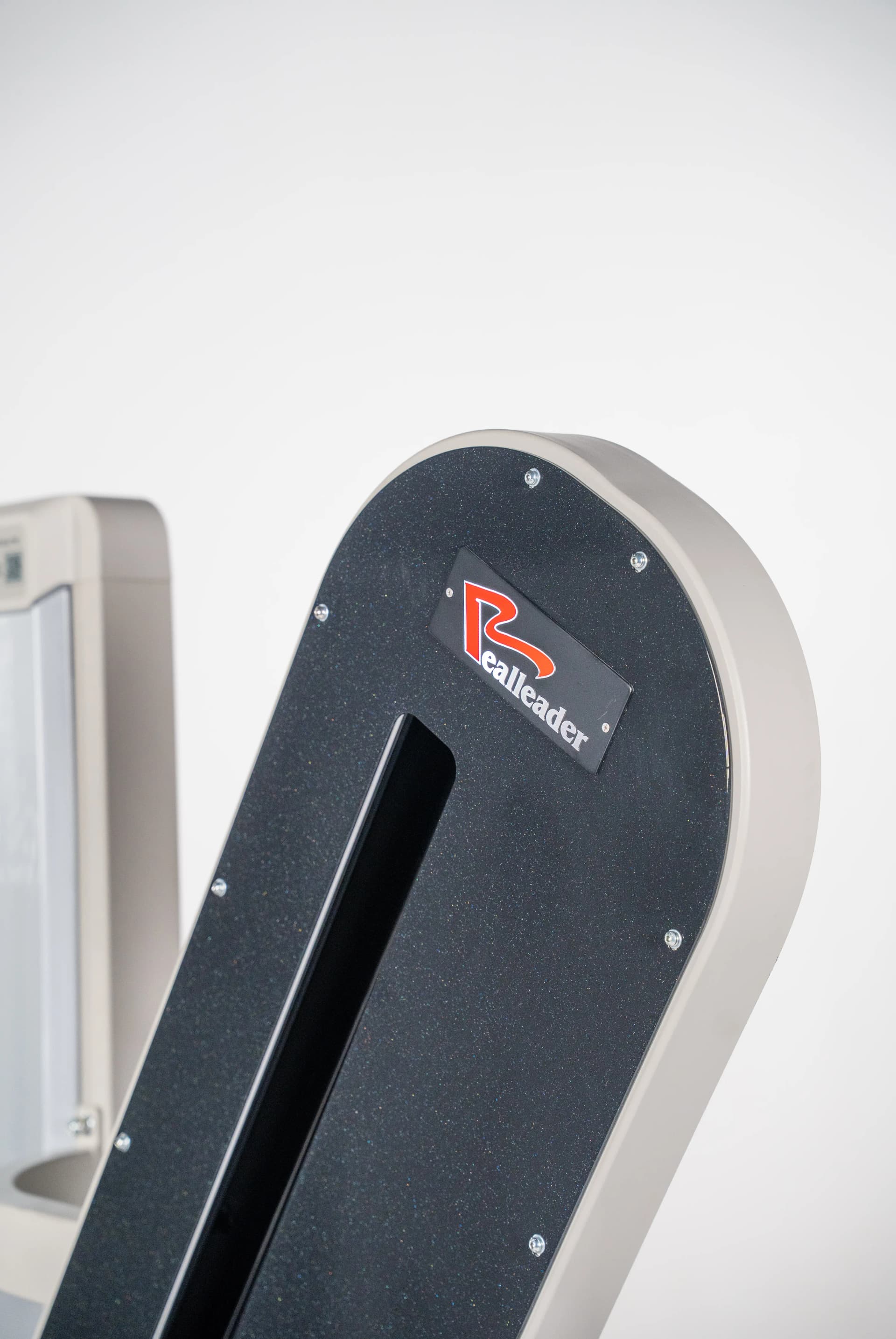 Prone Glute Machine — RealleaderUSA Indonesia — view 11