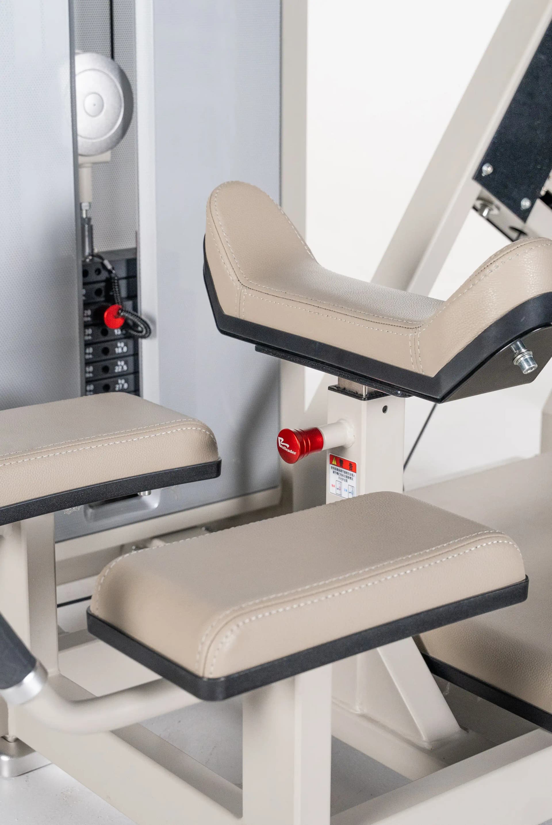 Prone Glute Machine — RealleaderUSA Indonesia — view 5