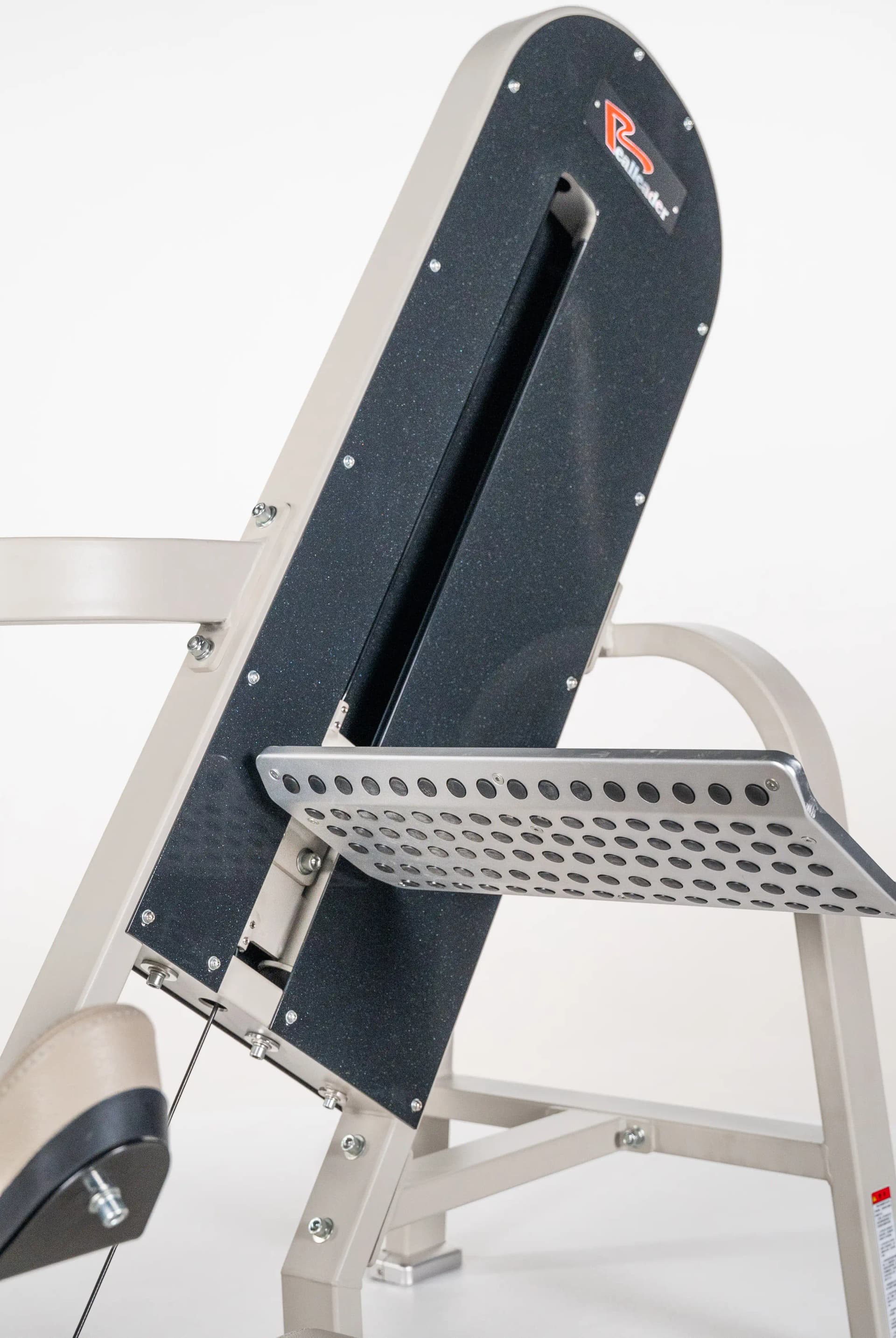 Prone Glute Machine — RealleaderUSA Indonesia — view 3