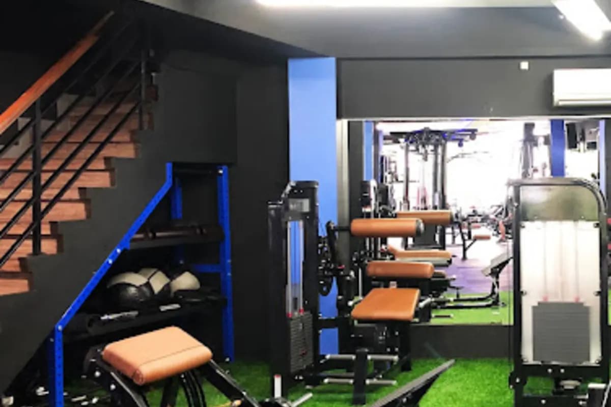 Royal Gym Fitness Centre — photo 6